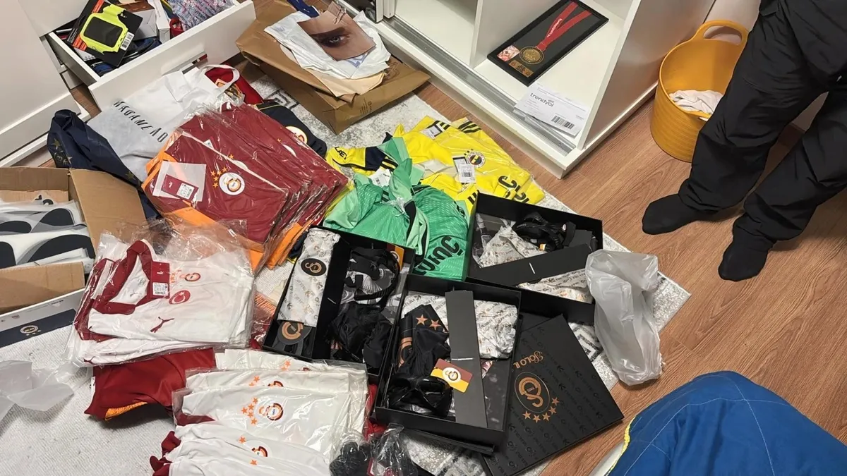 Derbide karaborsa bilet satıldığı iddiasına 8 ilde operasyon: 15 şüpheli yakalandı
