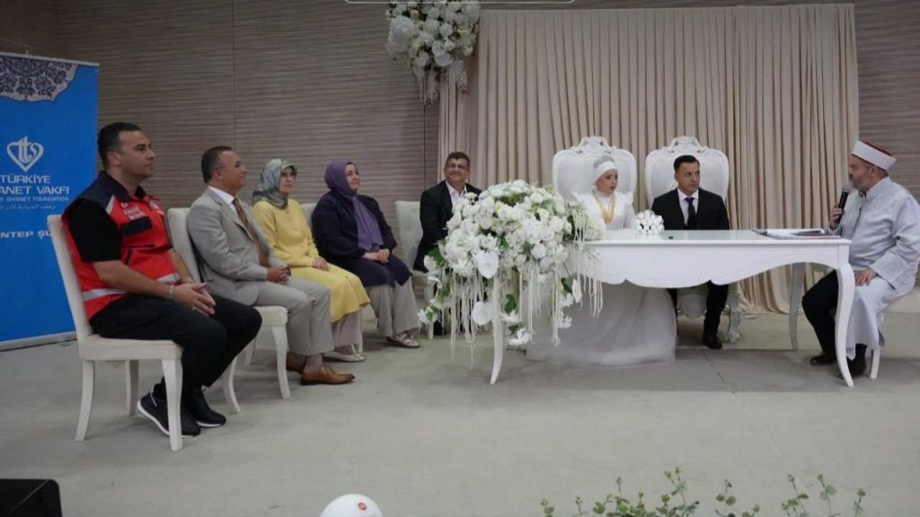 “İki İnsan Bir Hayat” Projesi Kapsamında Girgin Çiftinin Nikâhı Kıyıldı