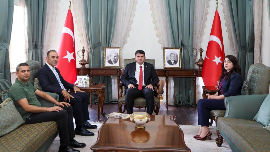 Kilis Kültür Derneği Yönetiminden Vali Kalaylı’ya Ziyaret
