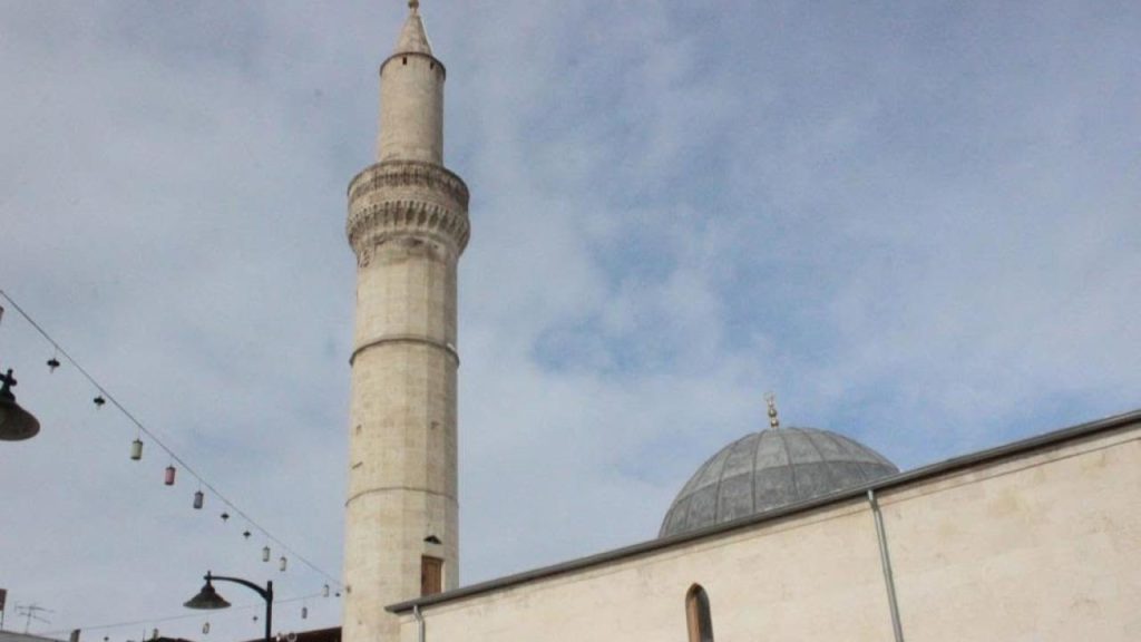 Tarihi Çalık Camii Yeniden Hayat Buldu
