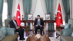 Vali Kalaylı’dan Kızılay Kabulü