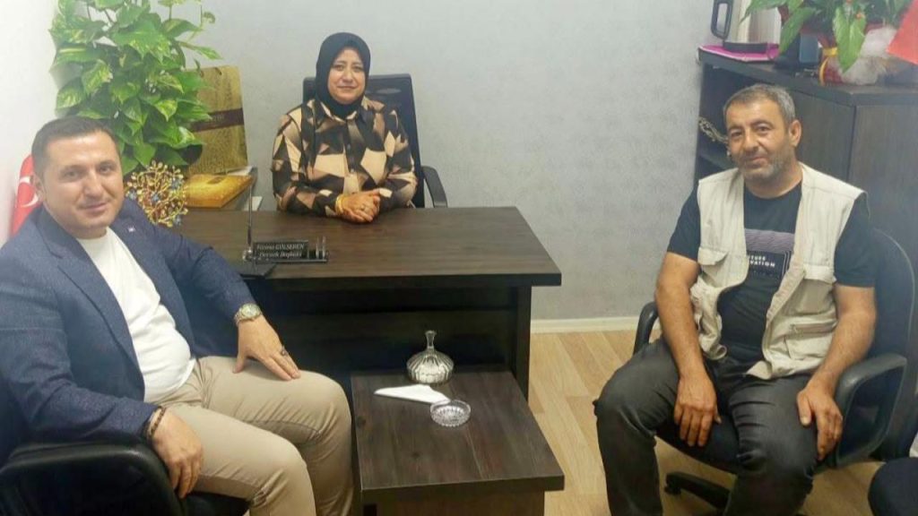 Yeni Hizmet Binasında Tebrik ve İstişare