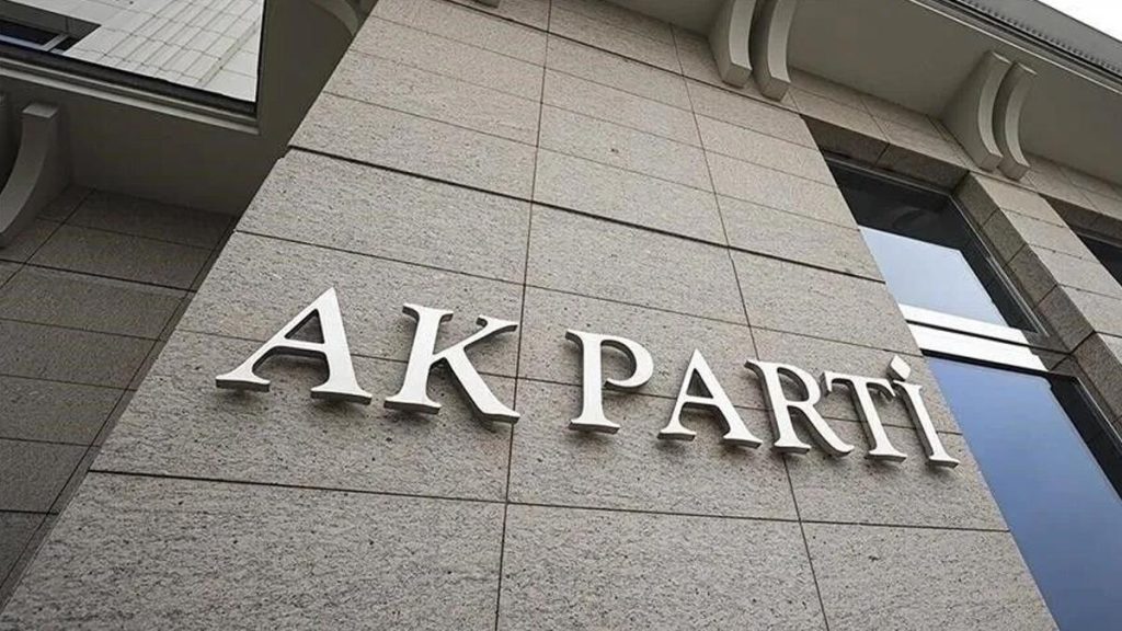Bir büyükşehir daha AK Partiye katılıyor… Canlı yayında açıkladı