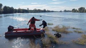 Meriç Nehri'nde göçmen botu alabora oldu: 1 çocuk öldü, 1 çocuk kayıp