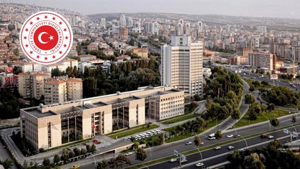 Kolombiyanın Tel Avivdeki Büyükelçiliğini Kudüse taşıma kararına Türkiye'den kınama