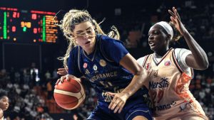 Fenerbahçe Tarfin FIBA Kadınlar Süper Kupası'nın sahibi oldu
